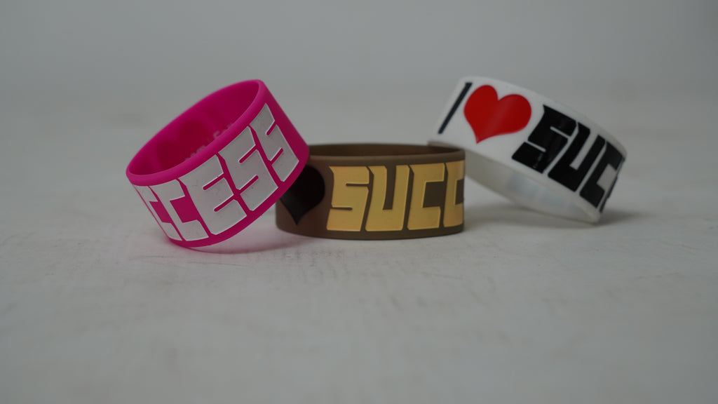 I❤️SUCCESS WRISTBAND - WHITE