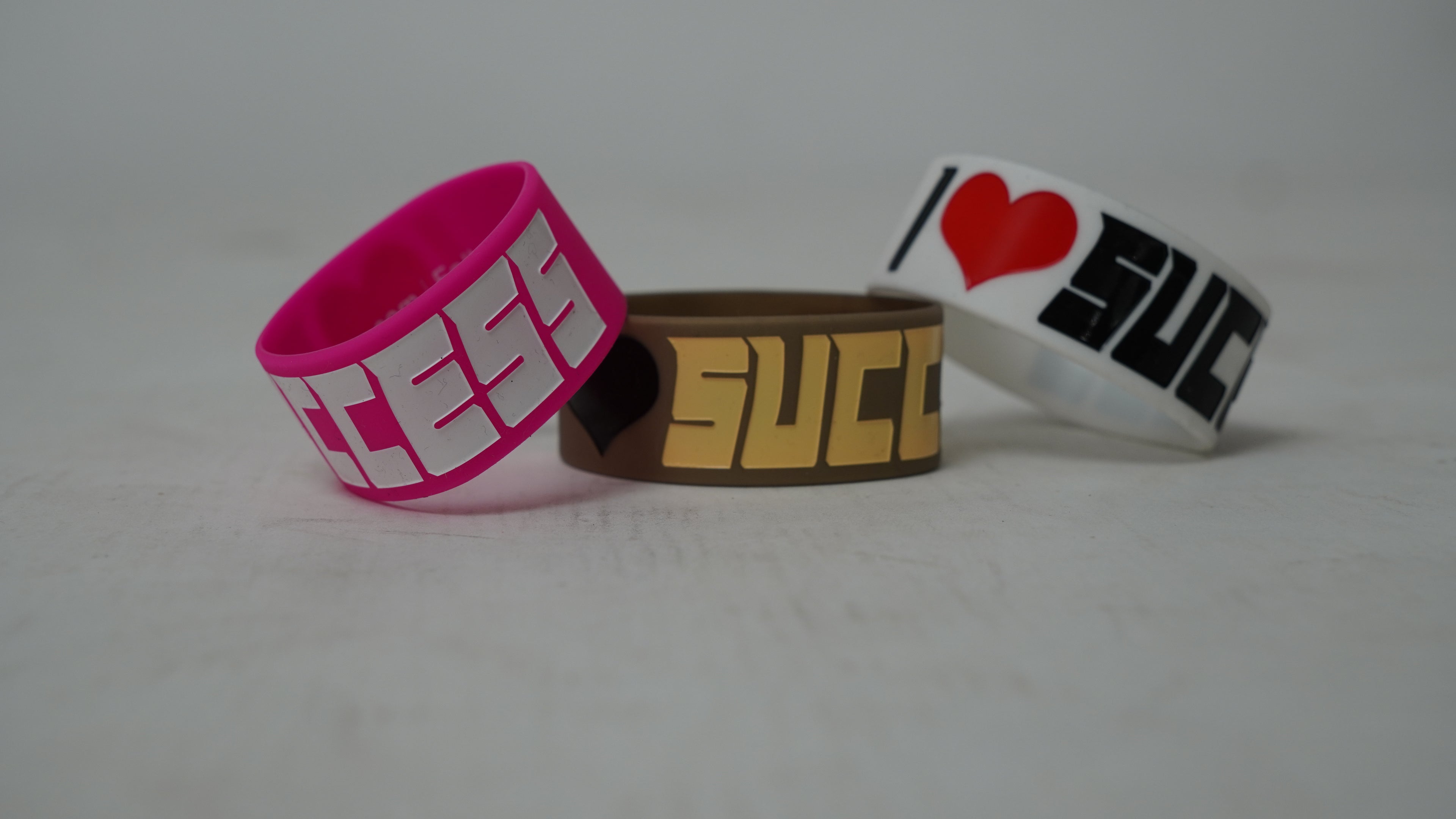 I❤️SUCCESS WRISTBAND - WHITE